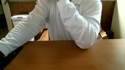 hughgrection1966 online show from 02/11/25, 08:52