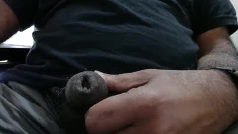 Snapshot of hugo_bulls chatting on 11/04/25, 12:43 HunkyLover online show from 11/04/25, 12:43