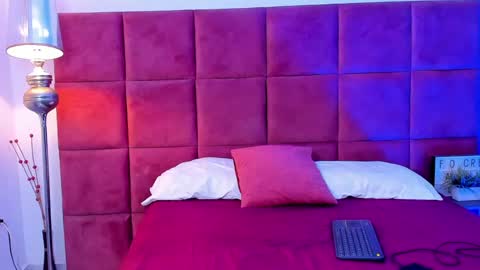 Hugo Cano online show from 09/22/25, 09:50