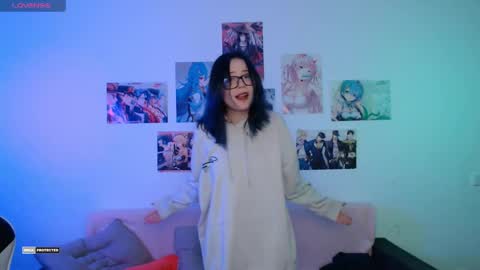 HugoMin online show from 03/11/25, 02:32