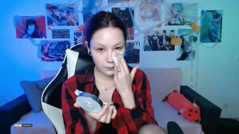 HugoMin online show from 11/11/25, 04:23