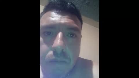 Snapshot of hugopaqui57 chatting on 02/19/25, 06:55 hugopaqui57 online show from 02/19/25, 06:55