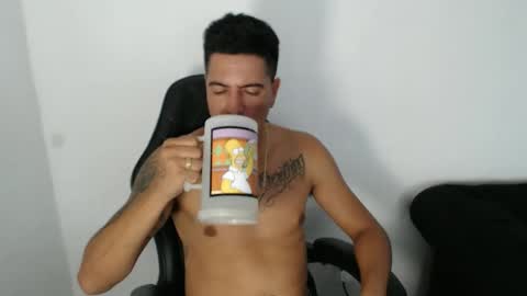 Snapshot of hugopino chatting on 02/09/26, 12:42 Richard14 online show from 02/09/26, 12:42