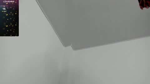 Snapshot of hugosan2 chatting on 02/08/25, 05:08 Hugo online show from 02/08/25, 05:08