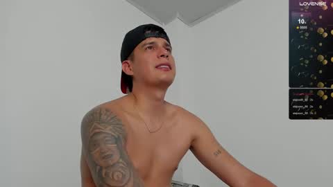 Snapshot of hugosan2 chatting on 03/07/25, 06:46 Hugo online show from 03/07/25, 06:46