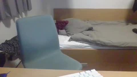 hugoxx22 online show from 02/18/25, 08:25