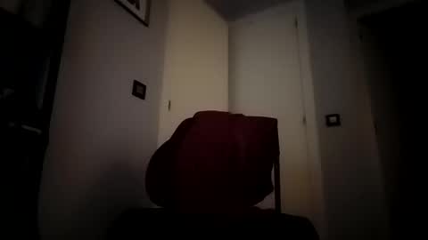 Snapshot of huguit0266666 chatting on 01/03/25, 06:33 hugx29 online show from 01/03/25, 06:33