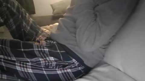 hugx29 online show from 03/24/26, 12:48