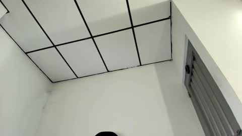 Snapshot of huila97 chatting on 11/15/25, 02:42 elecktra12 online show from 11/15/25, 02:42