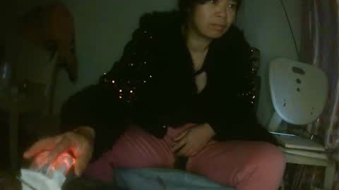 hujiajia520321431 online show from 02/03/26, 08:14