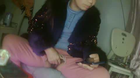 hujiajia520321431 online show from 02/11/26, 09:42