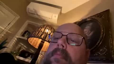 Snapshot of hukjisda chatting on 12/03/25, 06:50 hukjisda online show from 12/03/25, 06:50