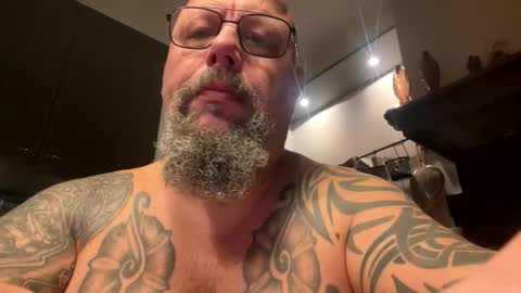 Snapshot of hukjisda chatting on 12/05/25, 05:38 hukjisda online show from 12/05/25, 05:38