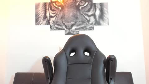 Eli online show from 01/13/26, 12:54