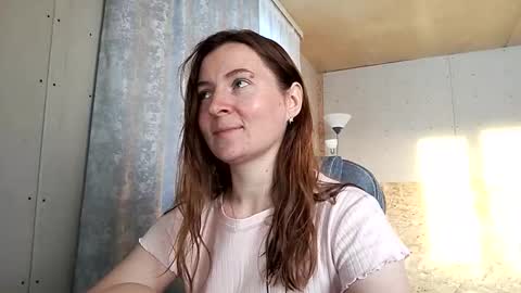 HumpyGrey online show from 11/21/25, 09:52