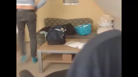 Snapshot of hundeleine chatting on 02/06/25, 02:26 hundeleine online show from 02/06/25, 02:26