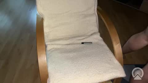 Snapshot of hundick696 chatting on 09/27/25, 04:34 hundick696 online show from 09/27/25, 04:34