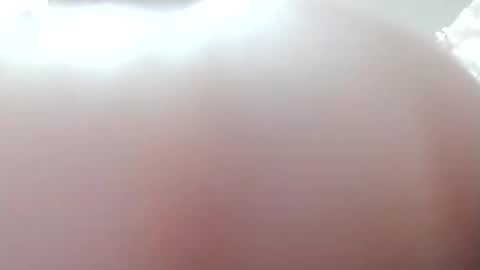 Snapshot of hung4u6969420 chatting on 11/30/25, 02:21 hung4u6969420 online show from 11/30/25, 02:21