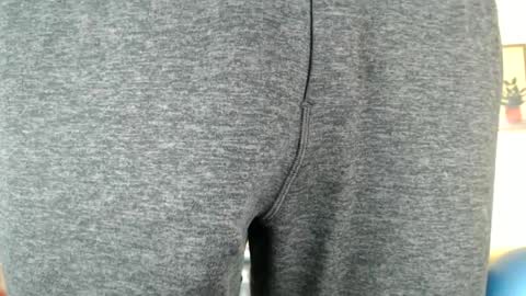 Big uncut cock dripping online show from 06/18/26, 04:55