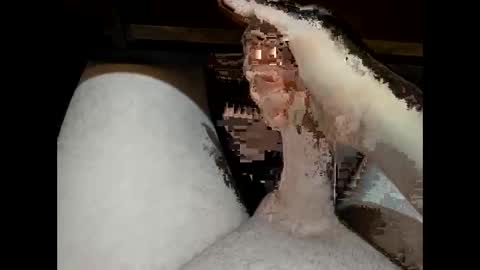 hung_mac0 online show from 02/04/26, 02:45