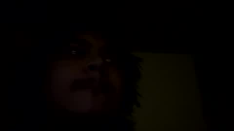 Snapshot of hungart99 chatting on 02/20/25, 09:33 SweetUncutXL online show from 02/20/25, 09:33