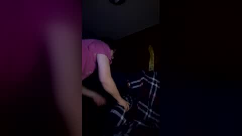 Snapshot of hungart99 chatting on 03/30/26, 07:31 SweetUncutXL online show from 03/30/26, 07:31