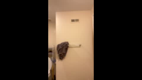 Snapshot of hungbwc99999 chatting on 03/20/26, 08:08 hungbwc99999 online show from 03/20/26, 08:08