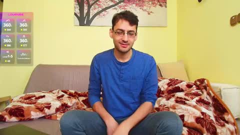 Snapshot of hungeddy chatting on 02/26/25, 01:19 Eddy online show from 02/26/25, 01:19