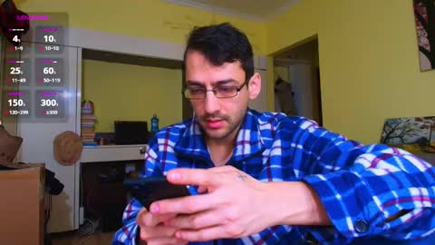 Snapshot of hungeddy chatting on 03/01/26, 12:12 Eddy online show from 03/01/26, 12:12