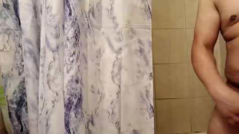 hungguy21011 online show from 04/03/26, 09:35