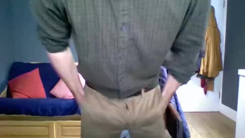 hunghard2004 online show from 10/08/25, 10:02