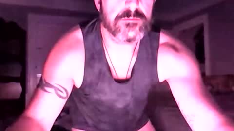 hungitalian44 online show from 06/05/26, 04:19
