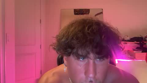 hungkingg22 online show from 02/05/26, 04:00