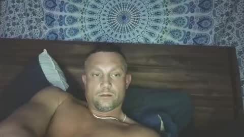 hunglikeray2286 online show from 03/29/26, 07:08