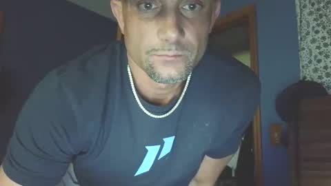 hunglikeray2286 online show from 05/30/26, 05:15