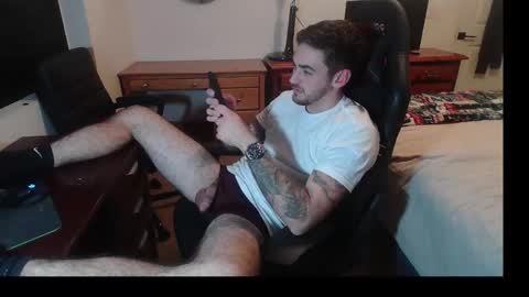 hungmtnman2256 online show from 02/25/26, 05:06