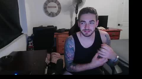 hungmtnman2256 online show from 03/20/26, 04:06