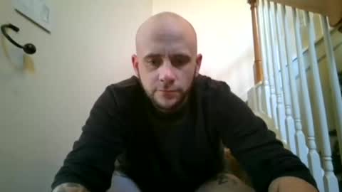 Snapshot of hungoutlaw69420 chatting on 01/16/26, 01:48 hungoutlaw69420 online show from 01/16/26, 01:48