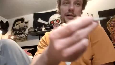 Snapshot of hungtxcock92 chatting on 02/02/25, 01:41 hungtxcock92 online show from 02/02/25, 01:41