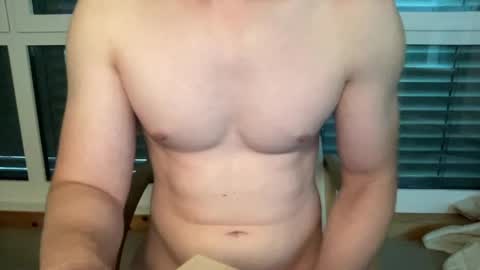 hungwank95 online show from 06/08/26, 07:03