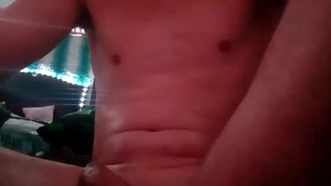 Snapshot of hungwell138 chatting on 12/16/24, 11:12 Hungwell138 online show from 12/16/24, 11:12