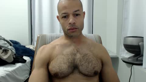 Snapshot of hungxpert chatting on 02/16/25, 09:59 hungxpert online show from 02/16/25, 09:59