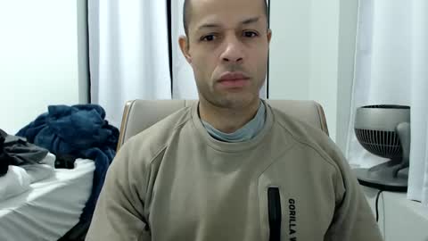 Snapshot of hungxpert chatting on 03/10/25, 04:38 hungxpert online show from 03/10/25, 04:38