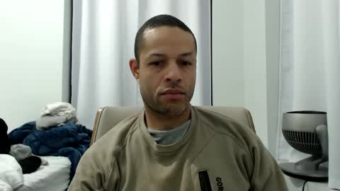 Snapshot of hungxpert chatting on 03/12/25, 06:29 hungxpert online show from 03/12/25, 06:29