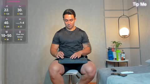 Snapshot of hunk_ryan chatting on 01/13/25, 12:45 hunk_ryan online show from 01/13/25, 12:45