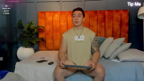 Snapshot of hunk_ryan chatting on 01/25/25, 08:21 hunk_ryan online show from 01/25/25, 08:21
