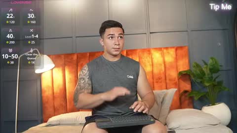 Snapshot of hunk_ryan chatting on 02/10/25, 11:57 hunk_ryan online show from 02/10/25, 11:57