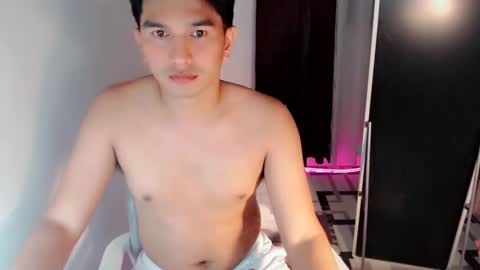 hunkdrey online show from 03/30/26, 03:51