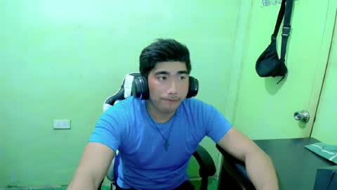 Snapshot of hunkfireman chatting on 06/18/26, 01:06 ADAM online show from 06/18/26, 01:06