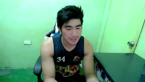 Snapshot of hunkfireman chatting on 07/05/26, 11:23 ADAM online show from 07/05/26, 11:23